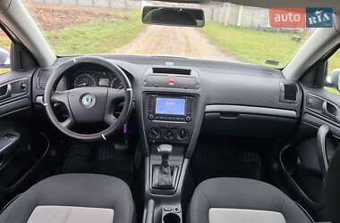 Лифтбек Skoda Octavia 2008 в 