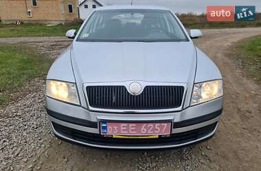 Лифтбек Skoda Octavia 2008 в 