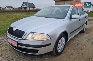 Лифтбек Skoda Octavia 2008 в 