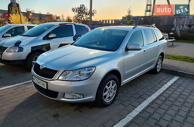 Универсал Skoda Octavia 2009 в Луцке