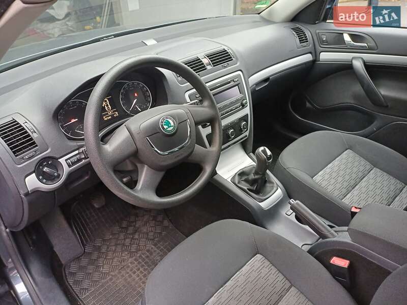 Универсал Skoda Octavia 2011 в Виннице