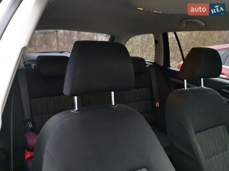 Универсал Skoda Octavia 2010 в Киеве