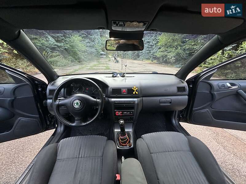 Лифтбек Skoda Octavia 2006 в Черкассах