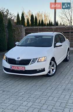 Ліфтбек Skoda Octavia 2018 в Стрию