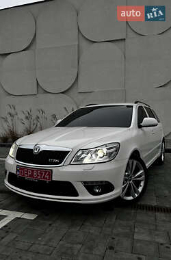 Универсал Skoda Octavia 2012 в Луцке