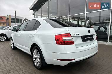 Лифтбек Skoda Octavia 2019 в Киеве