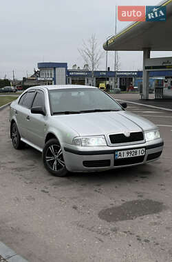 Ліфтбек Skoda Octavia 2003 в Сарнах