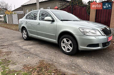 Лифтбек Skoda Octavia 2010 в Котельве