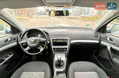 Універсал Skoda Octavia 2010 в Сумах