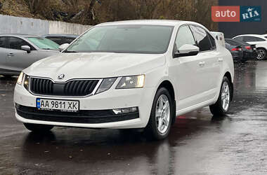 Лифтбек Skoda Octavia 2019 в Киеве