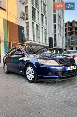 Універсал Skoda Octavia 2009 в Житомирі