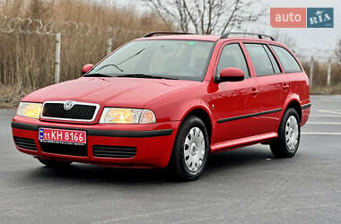 Универсал Skoda Octavia 2010 в Виннице