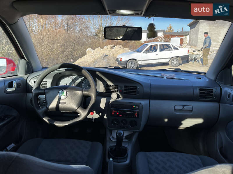Лифтбек Skoda Octavia 1997 в Нетешине