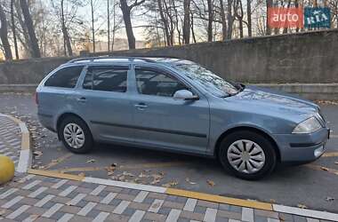 Універсал Skoda Octavia 2008 в Ірпені