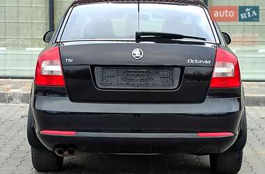Лифтбек Skoda Octavia 2011 в 