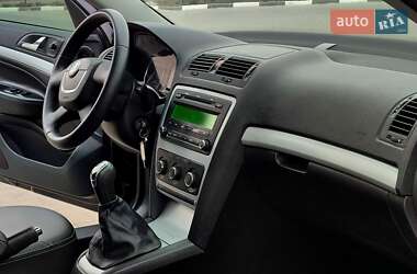 Лифтбек Skoda Octavia 2011 в 