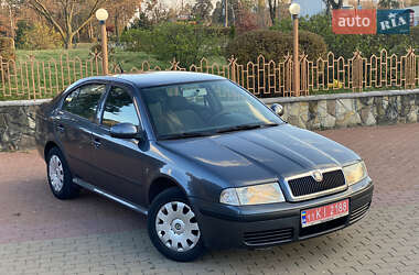 Лифтбек Skoda Octavia 2010 в Киеве