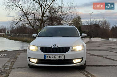 Универсал Skoda Octavia 2014 в Староконстантинове