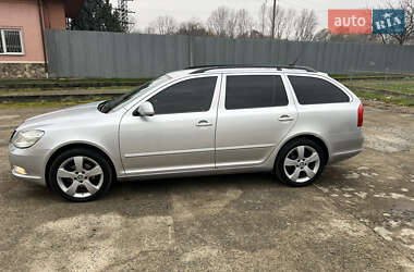 Універсал Skoda Octavia 2011 в 