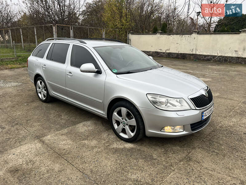 Універсал Skoda Octavia 2011 в 