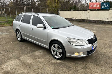 Універсал Skoda Octavia 2011 в 