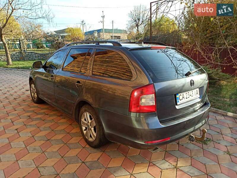 Універсал Skoda Octavia 2011 в Звенигородці