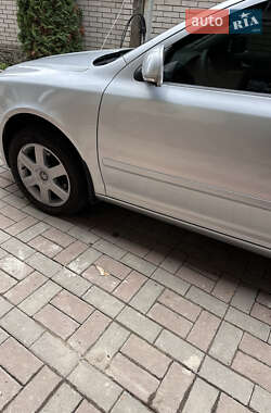 Лифтбек Skoda Octavia 2010 в 