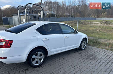 Ліфтбек Skoda Octavia 2014 в Стебнику