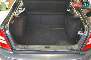 Лифтбек Skoda Octavia 2009 в 