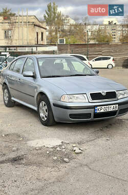 Лифтбек Skoda Octavia 2003 в Запорожье