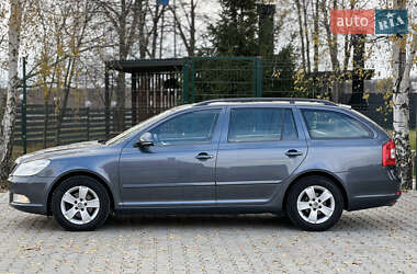 Универсал Skoda Octavia 2010 в Стрые