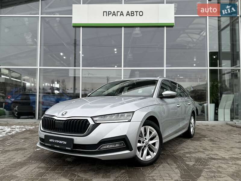 Универсал Skoda Octavia 2021 в Киеве