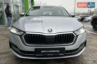 Универсал Skoda Octavia 2021 в Киеве