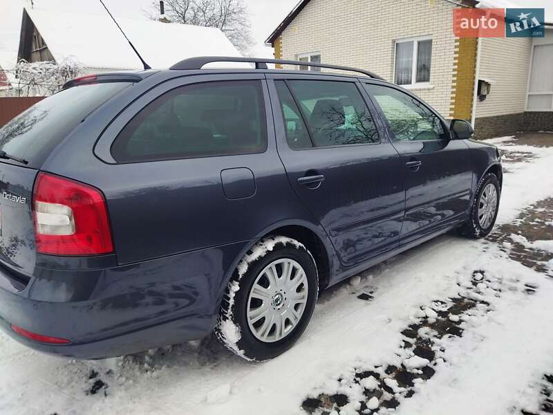 Универсал Skoda Octavia 2009 в Житомире