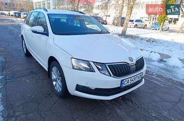 Универсал Skoda Octavia 2018 в Чернигове