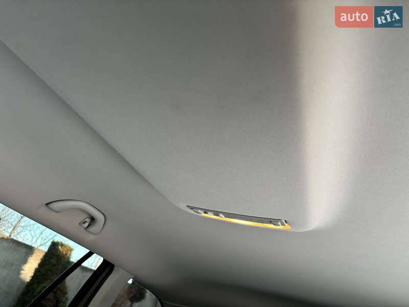 Универсал Skoda Octavia 2010 в Ровно