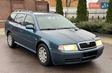 Универсал Skoda Octavia 2004 в Костополе