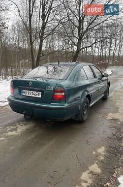 Лифтбек Skoda Octavia 1998 в Ивано-Франковске