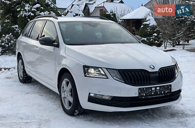 Универсал Skoda Octavia 2020 в Тернополе