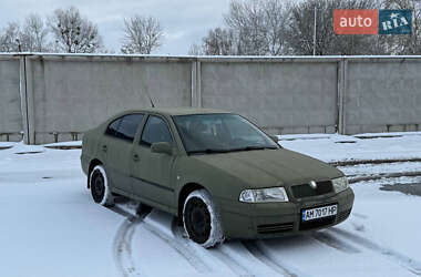 Лифтбек Skoda Octavia 2003 в Житомире