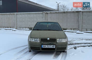 Лифтбек Skoda Octavia 2003 в Житомире