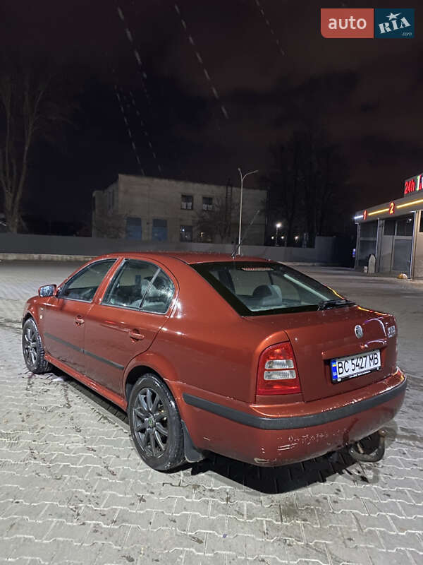 Лифтбек Skoda Octavia 2001 в Львове