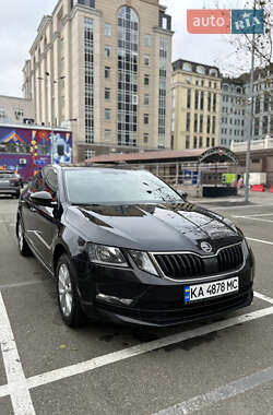 Лифтбек Skoda Octavia 2020 в Киеве