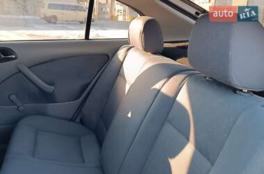 Лифтбек Skoda Octavia 2001 в Черновцах