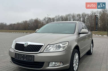 Лифтбек Skoda Octavia 2012 в Петрове