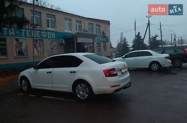 Лифтбек Skoda Octavia 2015 в Кривом Озере