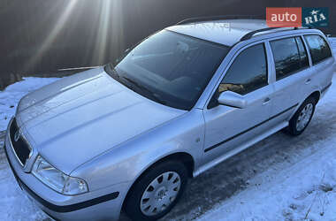 Универсал Skoda Octavia 2009 в Тернополе