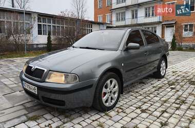 Лифтбек Skoda Octavia 2003 в Надворной