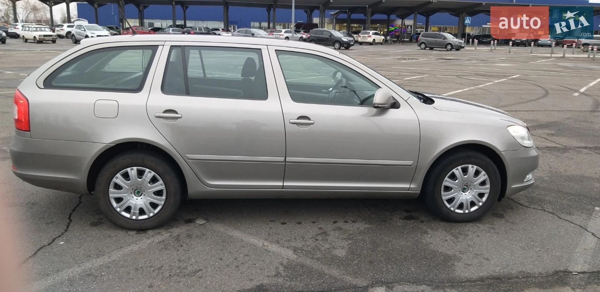 2011 Skoda Octavia - мініатюра 9