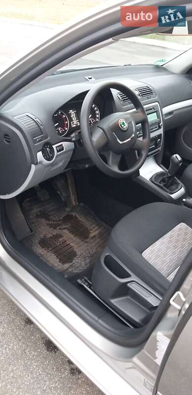 Универсал Skoda Octavia 2011 в Кривом Роге
